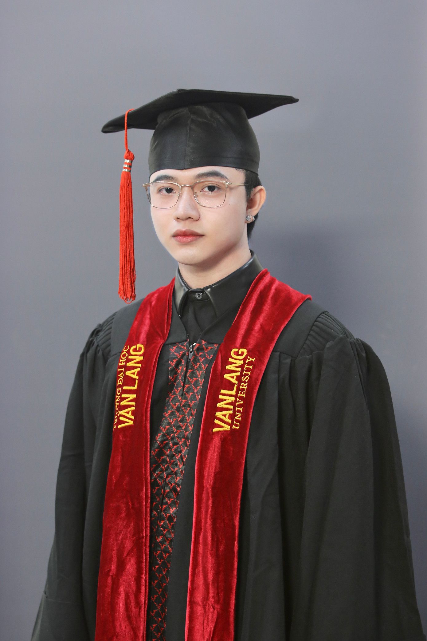 Lê Thanh Tiến - Thủ khoa tốt nghiệp K25 ngành Quan hệ Công chúng Trường Đại học Văn Lang.