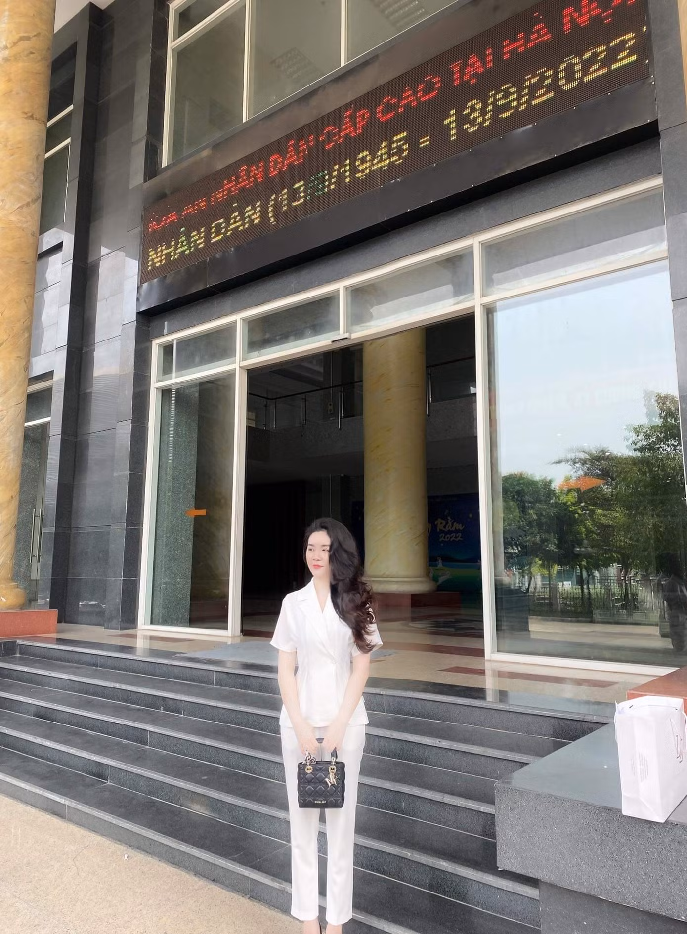 Hà Quỳnh Diệp cũng đã có kinh nghiệm thực tập tại Tòa án nhân dân cấp cao Hà Nội.
