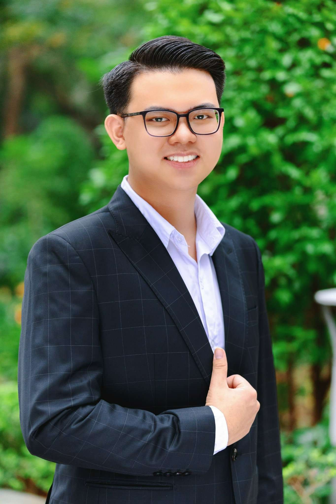 Đinh Viết Giang - Thủ khoa chuyên ngành Kiểm toán, Viện Đào tạo Tiên tiến, Chất lượng cao và POHE, Trường Đại học Kinh tế Quốc dân. Đinh Viết Giang - Thủ khoa chuyên ngành Kiểm toán, Viện Đào tạo Tiên tiến, Chất lượng cao và POHE, Trường Đại học Kinh tế Quốc dân.