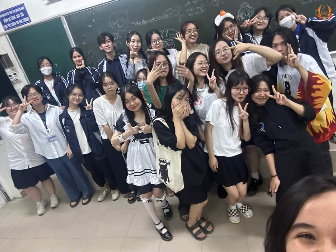 Tuấn Anh tại buổi tuyển thành viên club Art of Nhân Văn. Tuấn Anh tại buổi tuyển thành viên club Art of Nhân Văn.