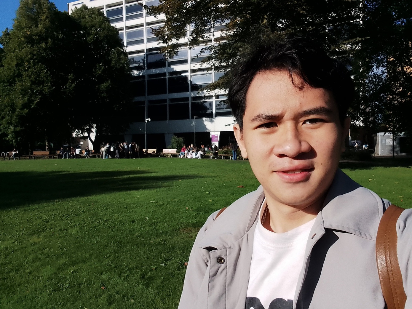 Để chinh phục học bổng du học Tiến sĩ theo Khải là cả quá trình dài, bắt đầu từ những sự cố gắng phấn đấu khi còn ngồi trên giảng đường đại học.