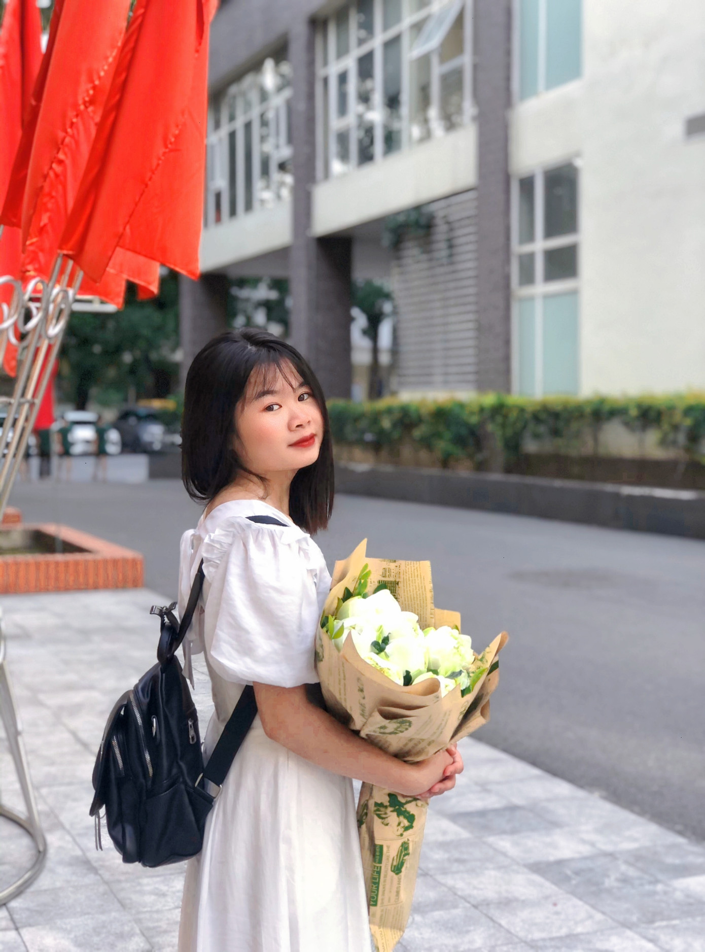 Nữ sinh viên cố gắng tạo niềm vui trong việc học như việc tự thưởng cho bản thân sau mỗi buổi học thành công.