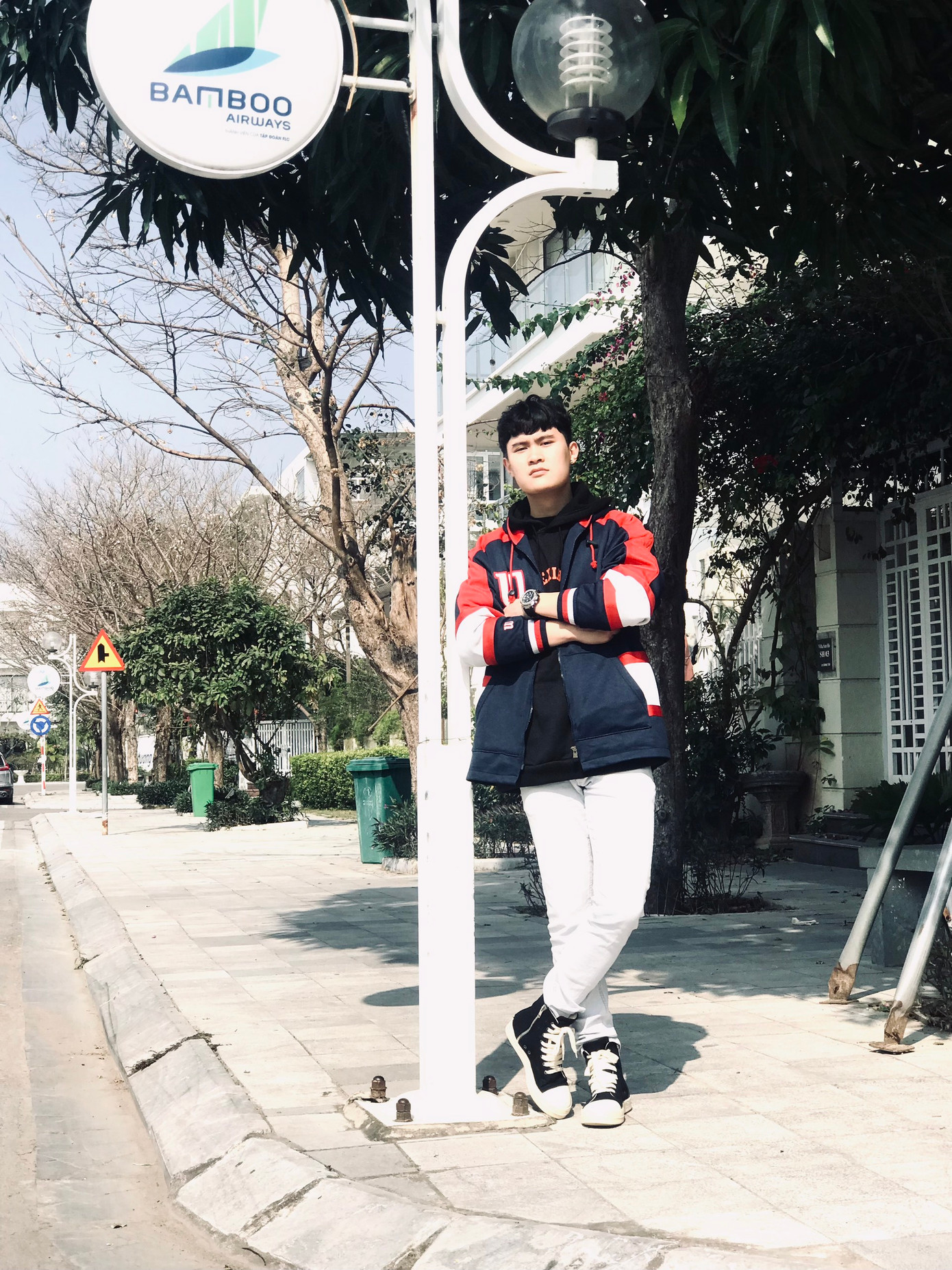 Nhật Phong mong muốn được đóng góp những kiến thức, tài năng của bản thân cho xã hội và mọi người một cách tích cực, lan tỏa.