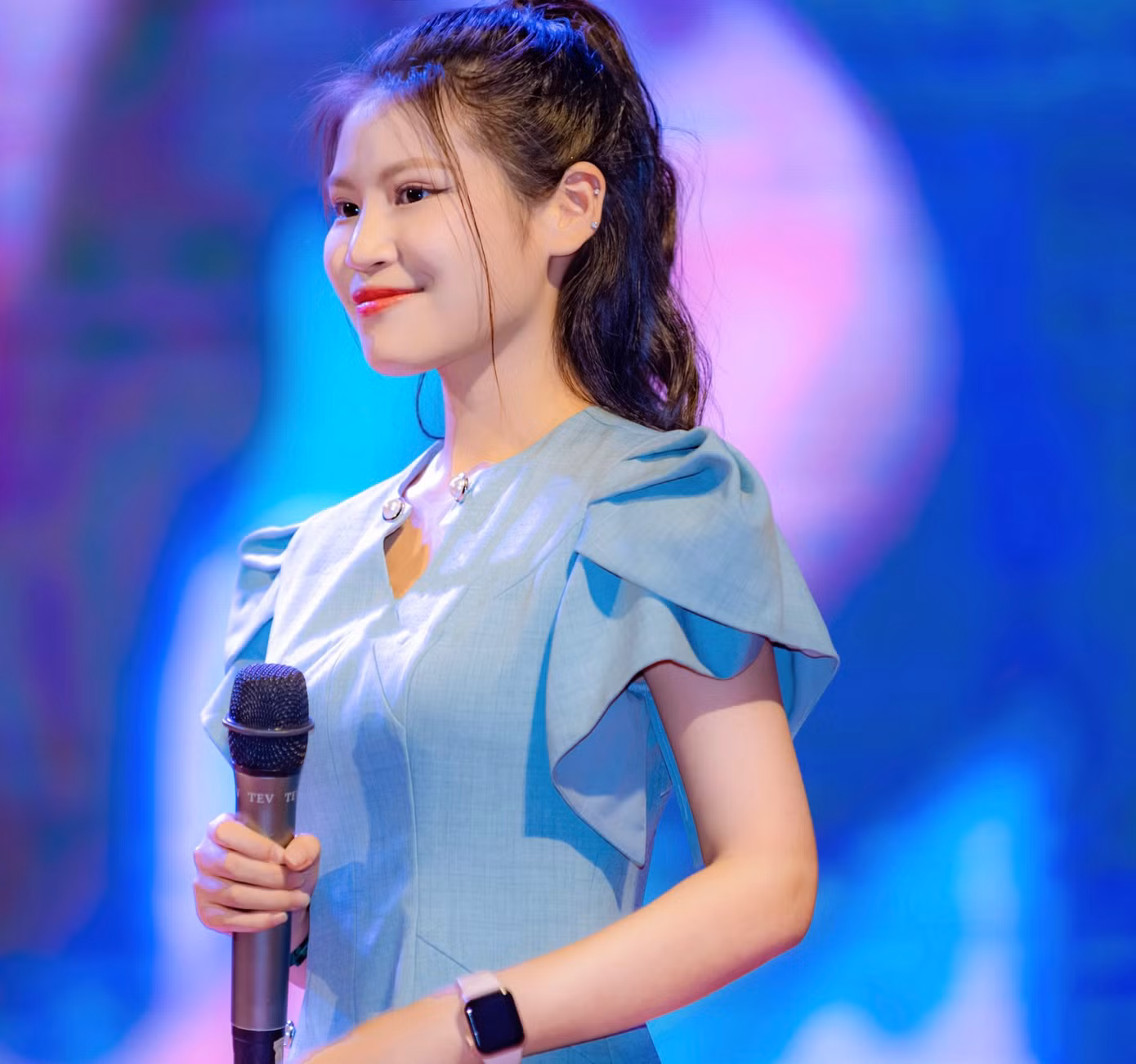 Xuân Mai luôn nỗ lực, chăm chỉ rèn luyện kỹ năng của mình mỗi ngày. Xuân Mai luôn nỗ lực, chăm chỉ rèn luyện kỹ năng của mình mỗi ngày.
