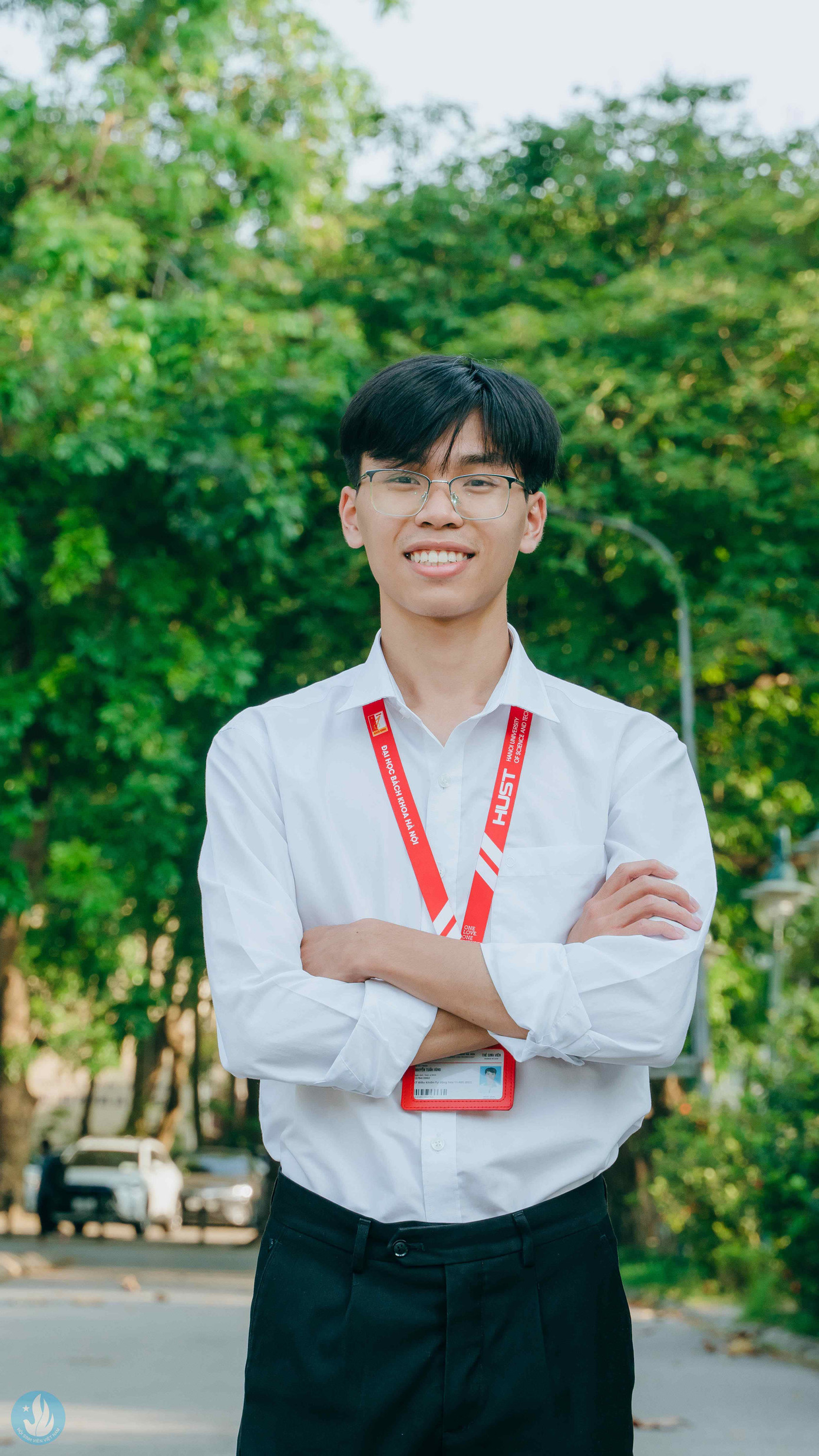 Nguyễn Tuấn Hùng - Thành viên Hội đồng ĐH Bách khoa Hà Nội, Ủy viên Ban Thường vụ Đoàn Thanh niên ĐH Bách khoa Hà Nội, Ủy viên Ban Chấp hành Hội Sinh viên TP. Hà Nội, Chủ tịch Hội Sinh viên ĐH Bách khoa Hà Nội. Nguyễn Tuấn Hùng - Thành viên Hội đồng ĐH Bách khoa Hà Nội, Ủy viên Ban Thường vụ Đoàn Thanh niên ĐH Bách khoa Hà Nội, Ủy viên Ban Chấp hành Hội Sinh viên TP. Hà Nội, Chủ tịch Hội Sinh viên ĐH Bách khoa Hà Nội.