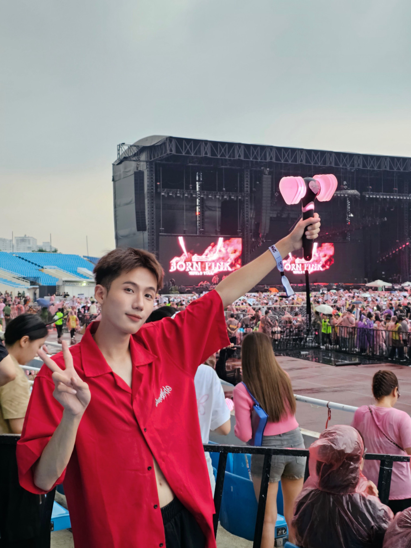 Nguyễn Thăng Long tại Born Pink.