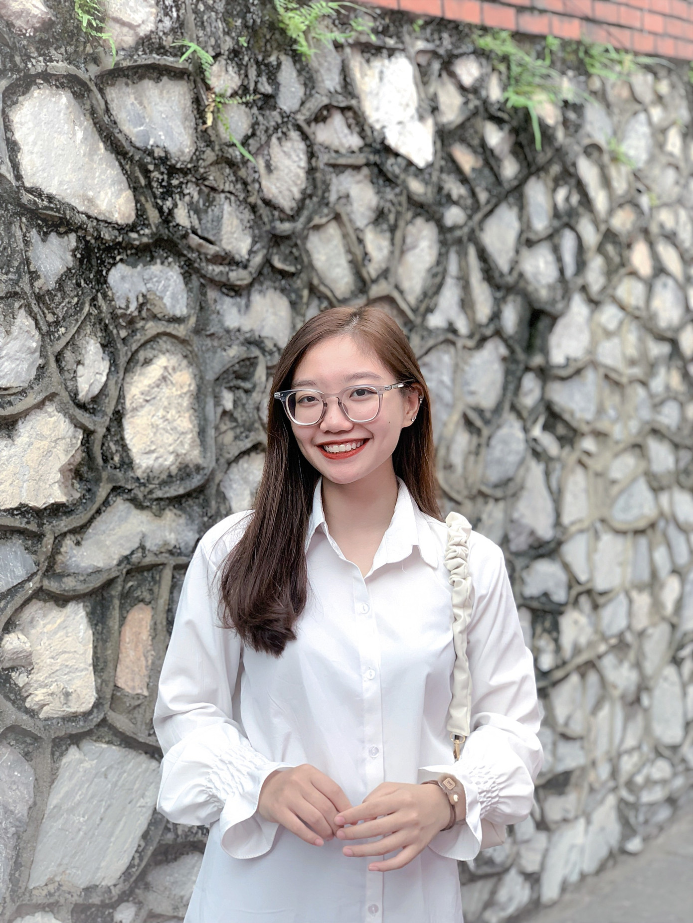 Hoàng Mai Chi là sinh viên năm hai, lớp K54D, khoa Bác sĩ Đa khoa Trường Đại học Y Dược - Đại học Thái Nguyên.