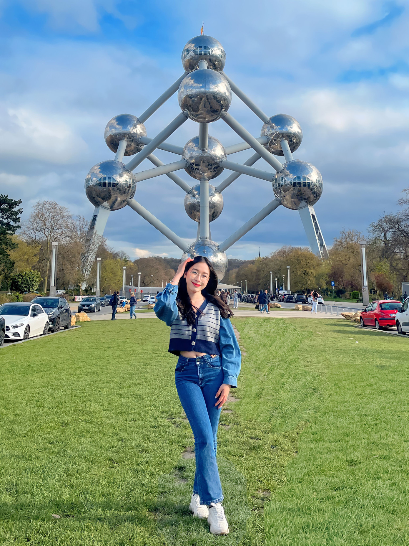 Linh tại nước Bỉ.