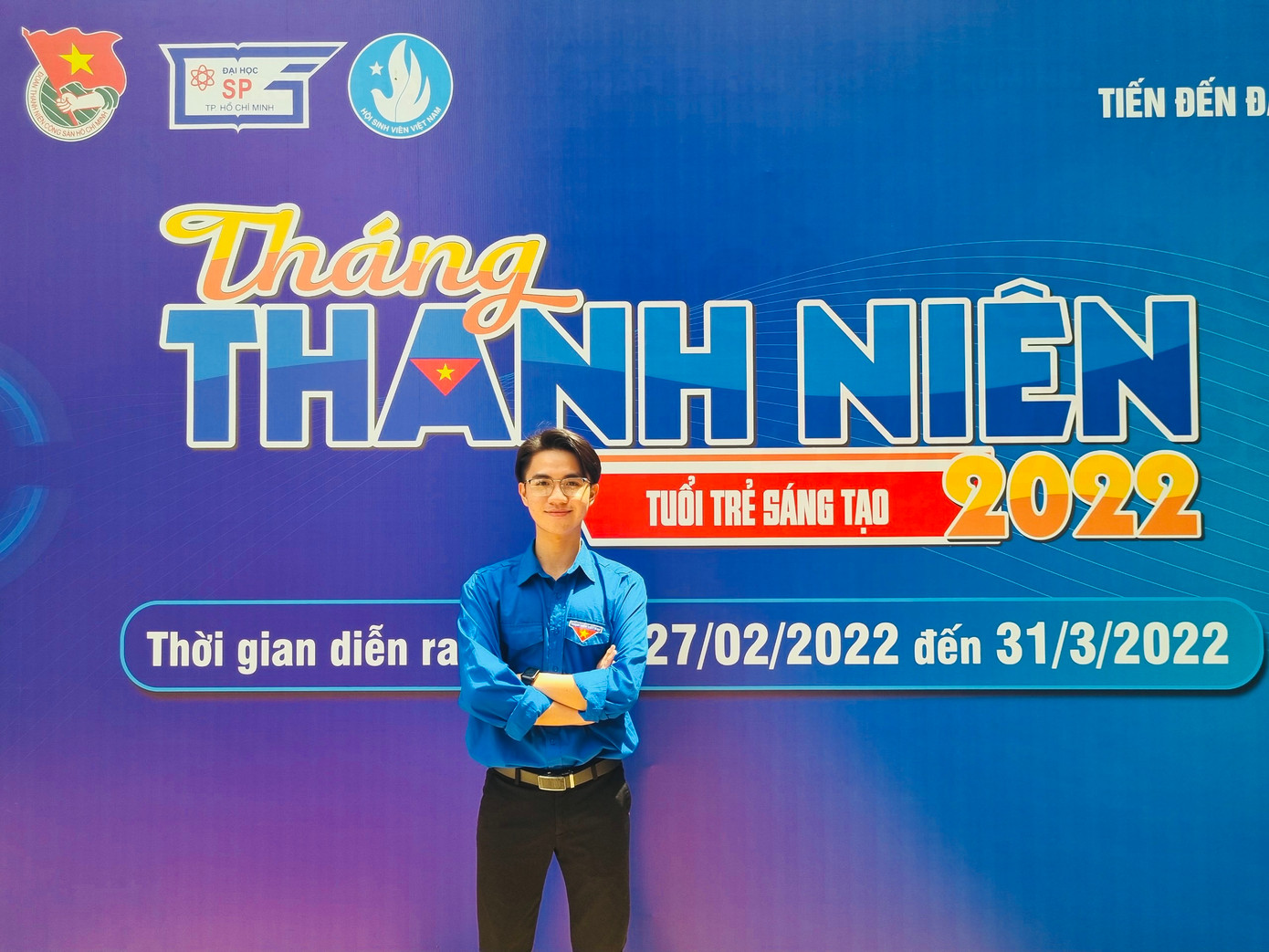 Võ Lập Phúc (21 tuổi, quê An Giang) là sinh viên năm 3 ngành Quốc tế học, Trường Đại học Sư phạm Thành phố Hồ Chí Minh. Võ Lập Phúc (21 tuổi, quê An Giang) là sinh viên năm 3 ngành Quốc tế học, Trường Đại học Sư phạm Thành phố Hồ Chí Minh.