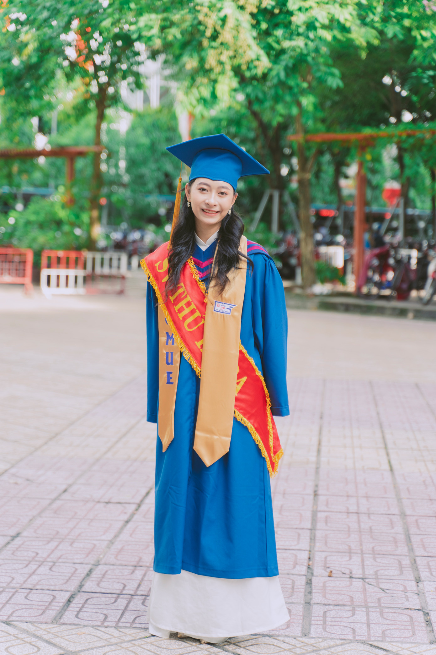 Điều quan trọng nhất ở giáo viên chính là phải đóng vai trò của người truyền cảm hứng. Điều quan trọng nhất ở giáo viên chính là phải đóng vai trò của người truyền cảm hứng.