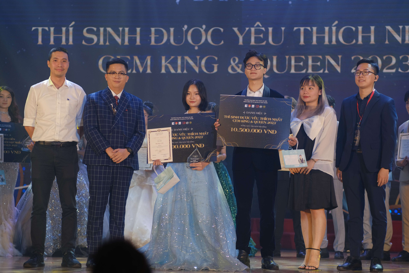 Giải thí sinh được yêu thích nhất thuộc về Nguyễn Khánh Hưng và Trần Thuý An.