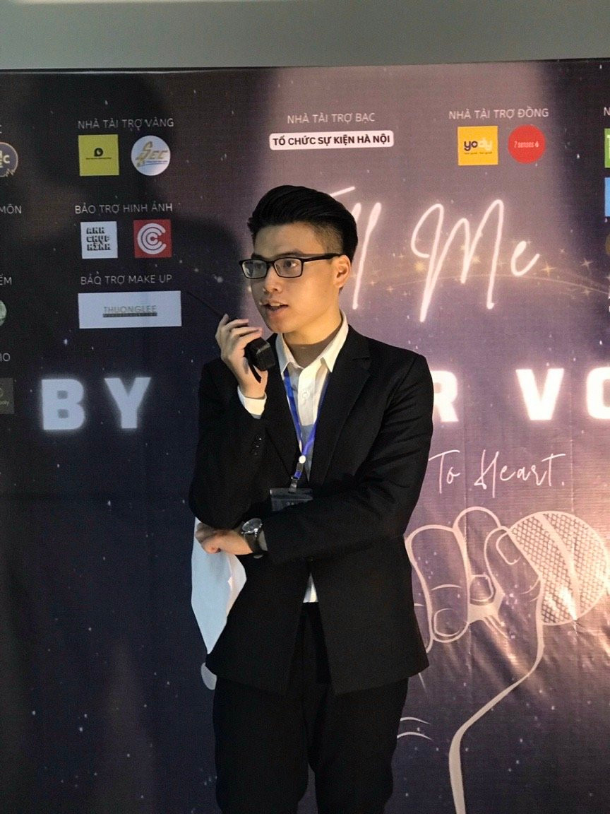 Trưởng BTC cuộc thi Tell Me By Your Voice.