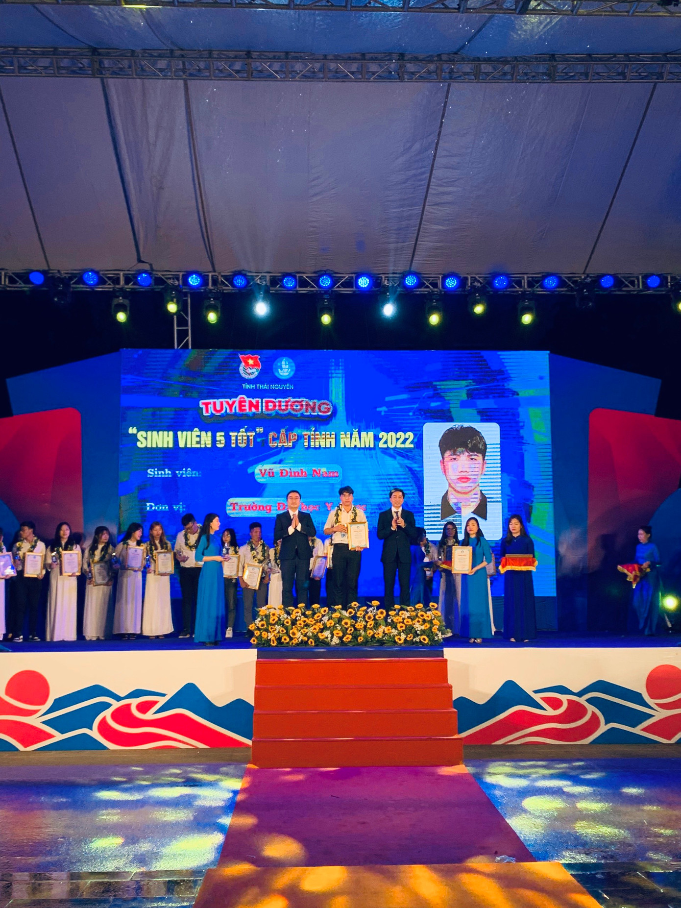 Sinh viên 5 tốt cấp tỉnh năm 2022. Sinh viên 5 tốt cấp tỉnh năm 2022.