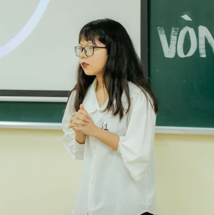 Nguyễn Thùy Dương (sinh viên trường ĐH Kinh tế Quốc dân).