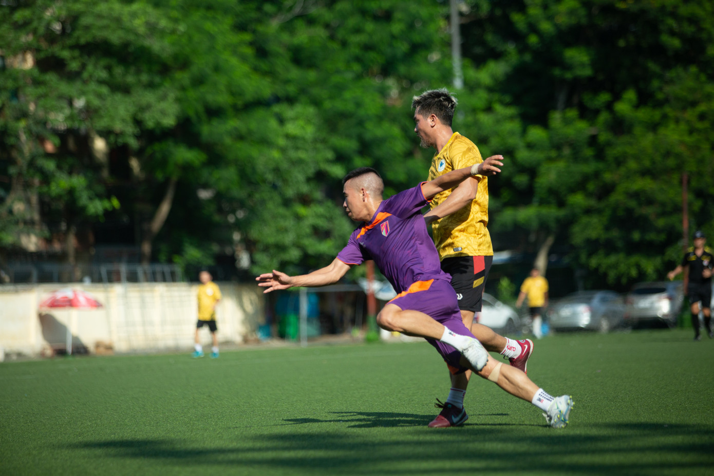 Sau hai hiệp, trận đấu kết thúc với tỉ số 7-3 dành cho các cầu thủ của đội V-Star. Sau hai hiệp, trận đấu kết thúc với tỉ số 7-3 dành cho các cầu thủ của đội V-Star.