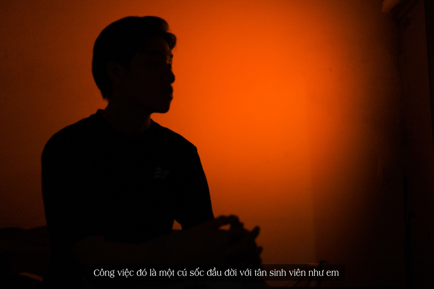 Phạm Văn Dương kể lại: “Mình cảm thấy tội lỗi, cắn rứt khi mình lại làm công việc như vậy.”