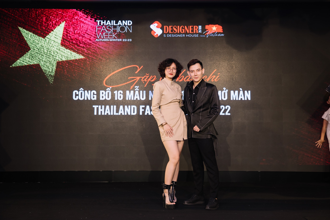 Duyên tại buổi Gặp gỡ báo chí Công bố 16 mẫu nhí và 16 NTK của BST "Thanh âm Việt và sắc màu 5 châu" mở màn cho Thailand Fashion Week 2022.