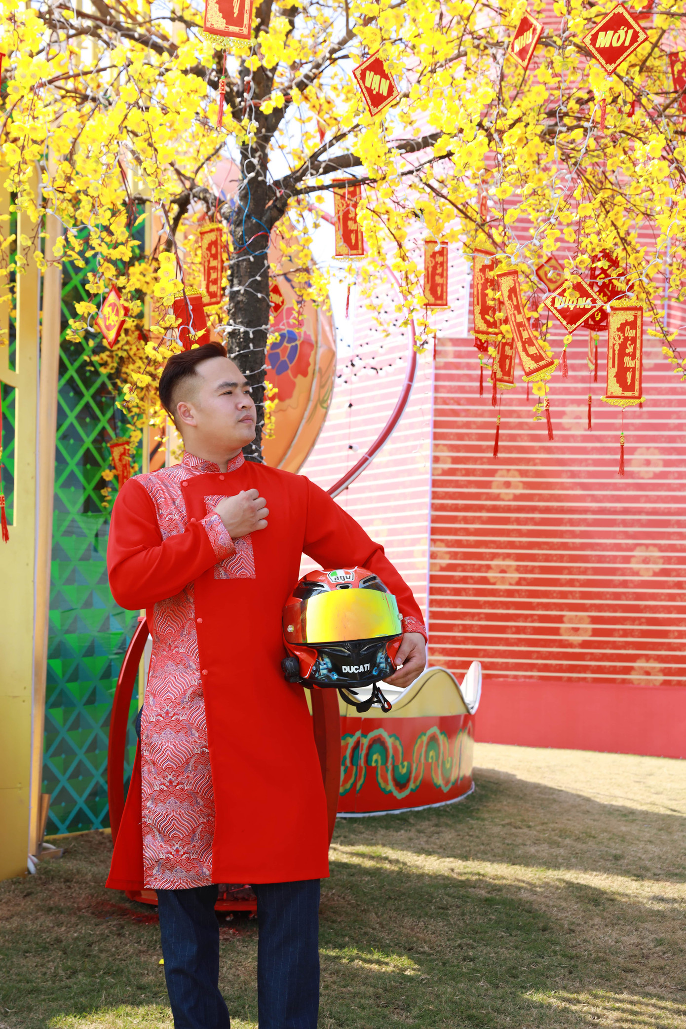 Đối với 1 người thích xê dịch như anh Nguyễn Quốc Huy, ngày Tết cũng là một cơ hội để anh được đi, được trải nghiệm những điều mới mẻ mà mỗi năm chỉ diễn ra duy nhất 1 lần ở các địa phương khác.