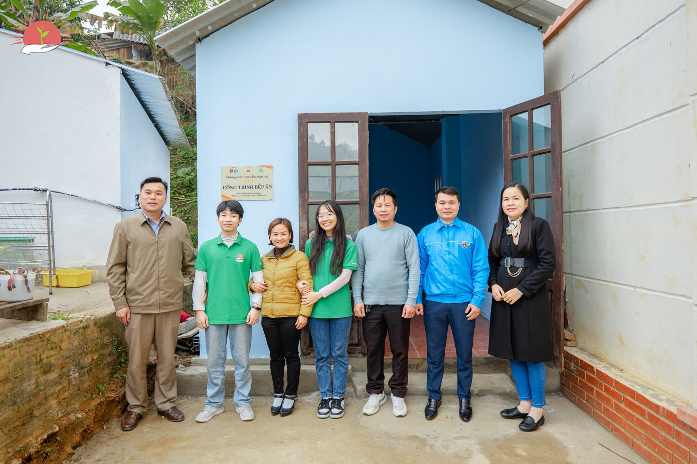 Khánh thành công trình bếp ăn trong chương trình “Đông Ấm Xuân Lạc”.