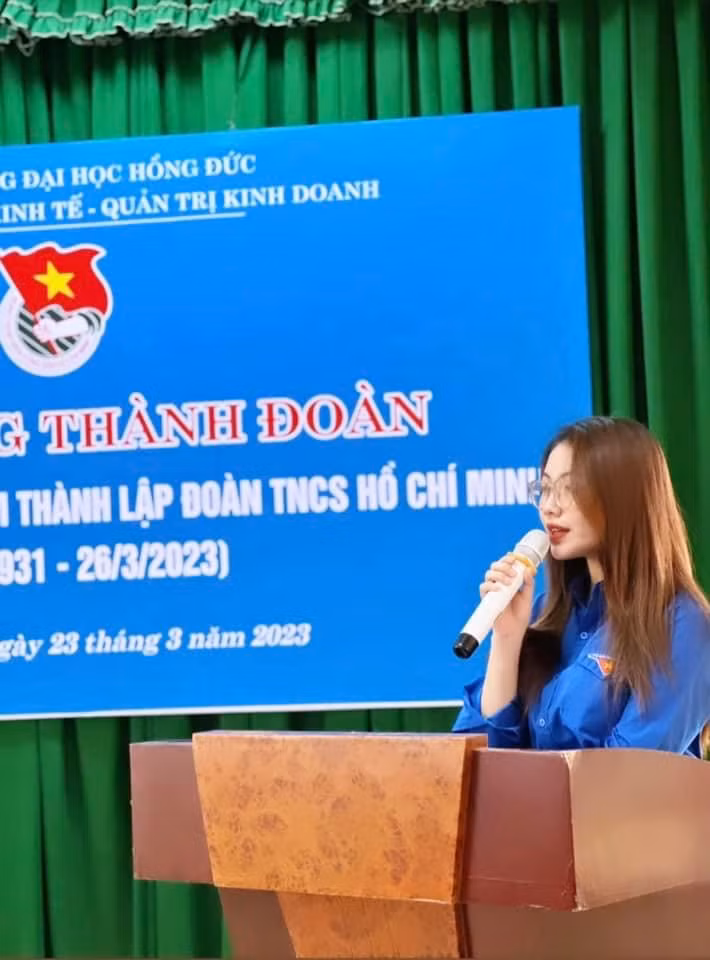 Cô có những cơ hội được học hỏi, cống hiến nhiều hơn cho phong trào thanh niên.