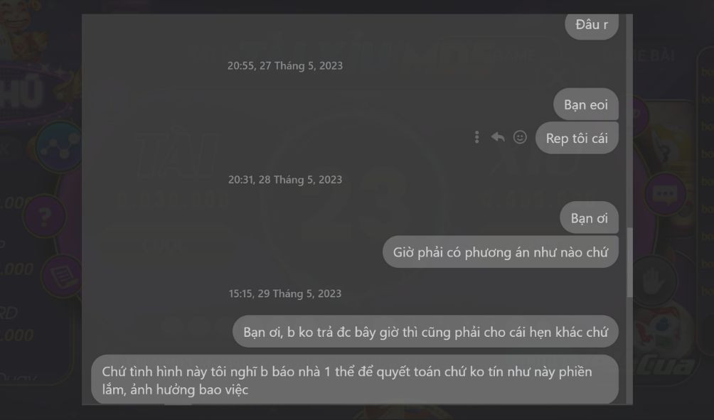 Bạn T.Đ - người bạn thân từ nhỏ đến lớn của N.A chia sẻ: “Lên Hà Nội, tin nhắn của bọn em dần ít đi và chỉ còn nội dung duy nhất là vay tiền. Có lần bạn nói phải vào viện, em phải đi vay để đưa cho bạn. Phát hiện ra bạn lừa mình, em thất vọng vô cùng. Bạn T.Đ - người bạn thân từ nhỏ đến lớn của N.A chia sẻ: “Lên Hà Nội, tin nhắn của bọn em dần ít đi và chỉ còn nội dung duy nhất là vay tiền. Có lần bạn nói phải vào viện, em phải đi vay để đưa cho bạn. Phát hiện ra bạn lừa mình, em thất vọng vô cùng.