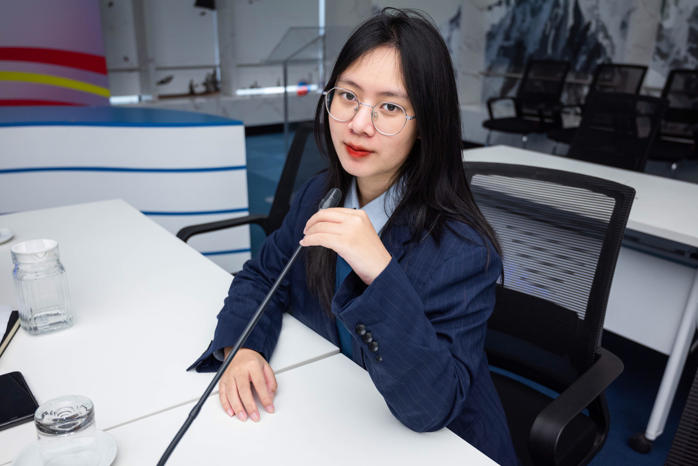 Vừa qua, Phương Hoa cũng nhận được cơ hội thực tập quý giá tại Trung tâm Sản xuất và Phát triển nội dung số, Đài Truyền hình Việt Nam. Vừa qua, Phương Hoa cũng nhận được cơ hội thực tập quý giá tại Trung tâm Sản xuất và Phát triển nội dung số, Đài Truyền hình Việt Nam.