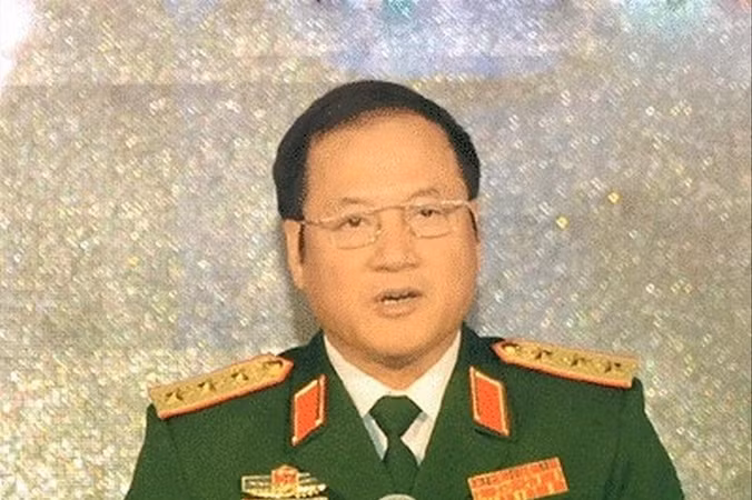 Cách chức tướng công an, cảnh cáo tướng quân đội ảnh 2