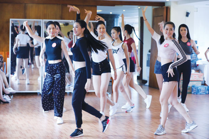 Gala 30 năm HHVN: Công bố top 3 Người đẹp thể thao ảnh 24