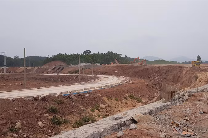 'Sốt' đất đi qua, loạt dự án bỏ hoang ở Vân Đồn bị thu hồi ảnh 4