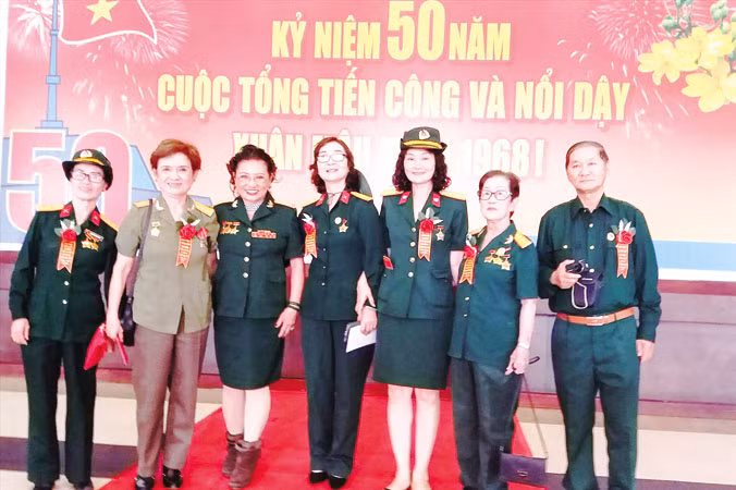 Những trái tim thắp lửa, những chuyện tình còn mãi ảnh 1