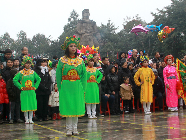 Các quân cờ hóa trang khác nhau 