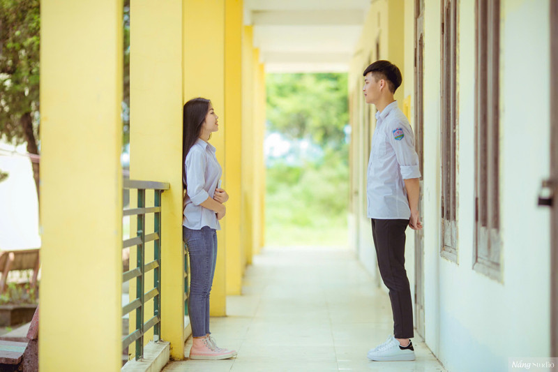 Cặp đôi gắn bó với nhau suốt thuở học trò.