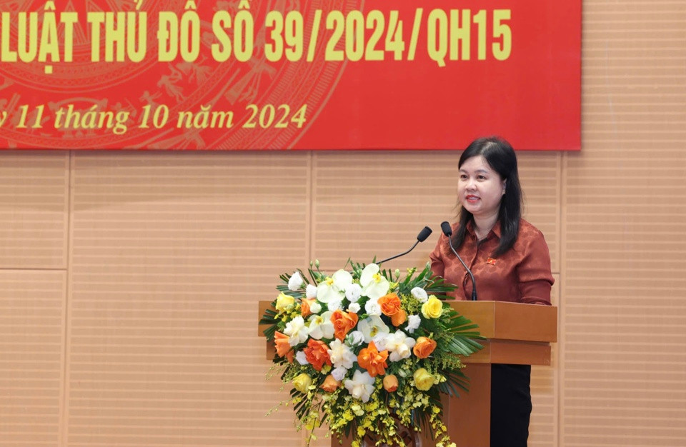 Phó Chủ nhiệm Ủy ban Pháp luật của Quốc hội Nguyễn Phương Thủy quán triệt một số nội dung cơ bản của Luật Thủ đô 2024.