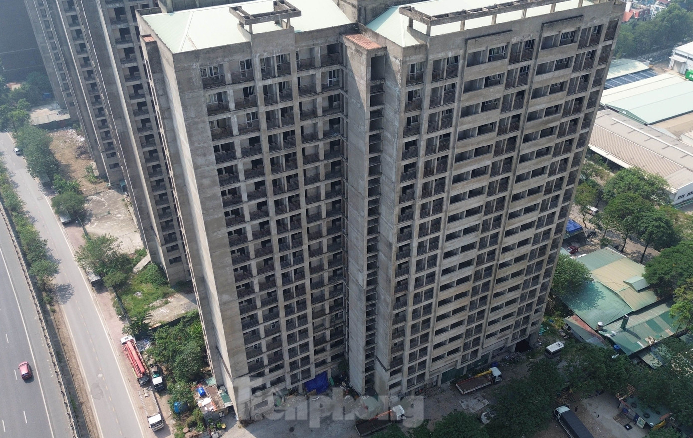 Tuy nhiên, do vướng mắc liên quan đến nguồn vốn, mặt bằng nên đến nay việc chuyển đổi vẫn chưa hoàn thành.