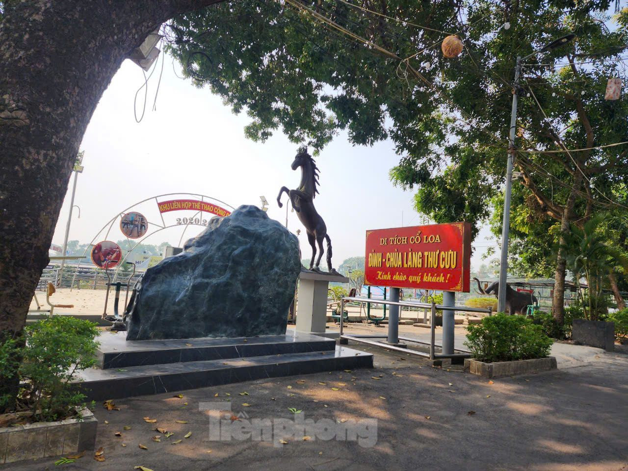 Ông Sáng cho biết, hành vi vi phạm của chủ đầu tư đã được UBND xã lập biên bản vi phạm hành chính. Đồng thời, báo cáo UBND huyện Đông Anh để có phương án xử lý phù hợp.