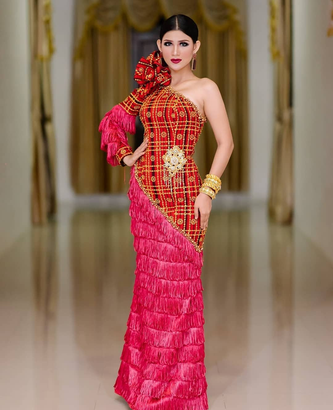 Năm 2016, người đẹp Indonesia - Ariska Putri Pertiwi đăng quang ngôi vị Hoa hậu Hòa bình Quốc tế 2016 tại Mỹ. Sau đó, cô được bình chọn là Hoa hậu đẹp nhất thế giới do chuyên trang Globalbeauties thực hiện. Gần đây nhất, người đẹp Andina Julie đăng quang ngôi vị Á hậu 2 tại Hoa hậu Hòa bình Quốc tế 2022.