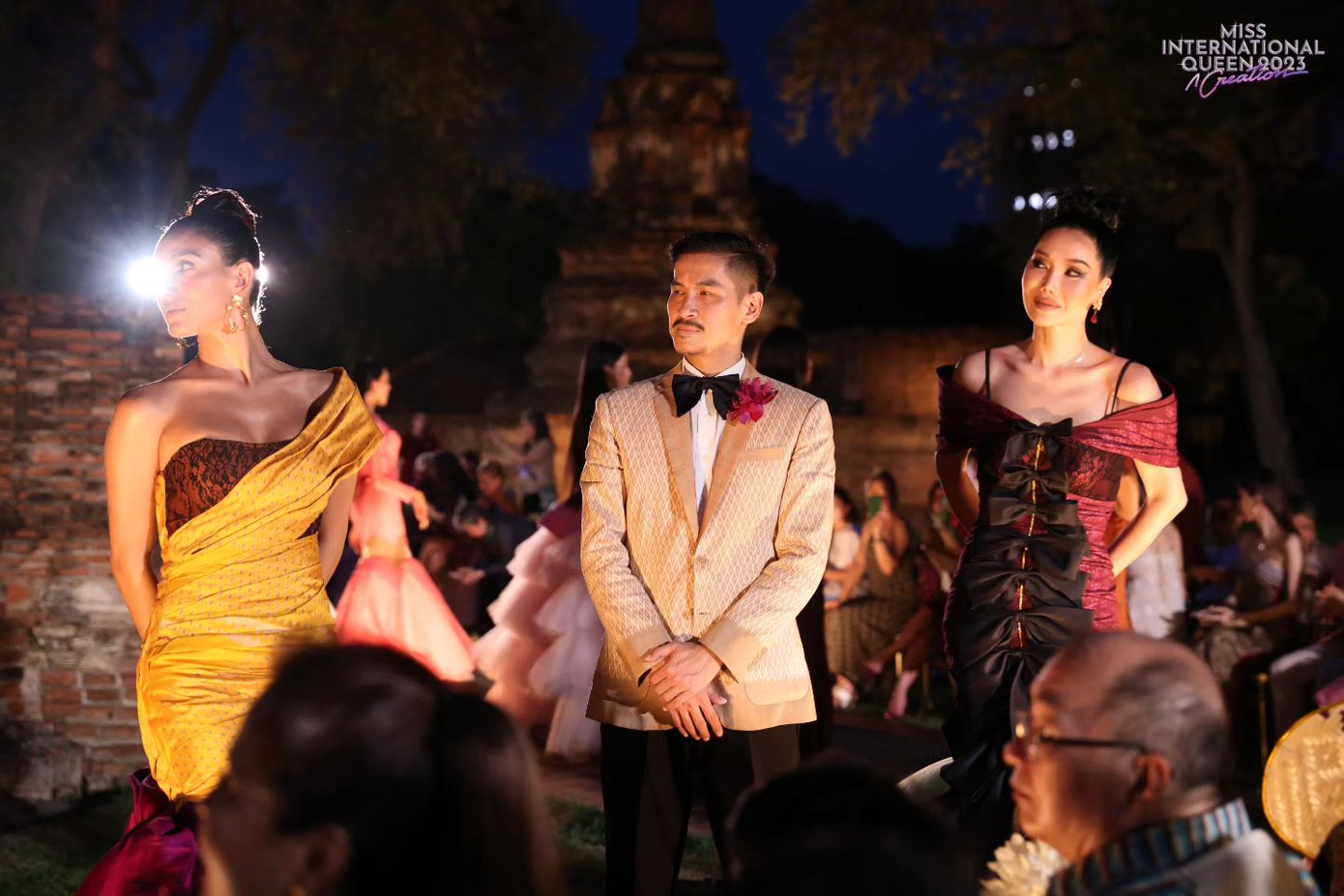 Hoa hậu Chuyển giới Quốc tế 2010 Mini Han trình diễn trong sự kiện. Hoa hậu Chuyển giới Quốc tế 2010 Mini Han trình diễn trong sự kiện.