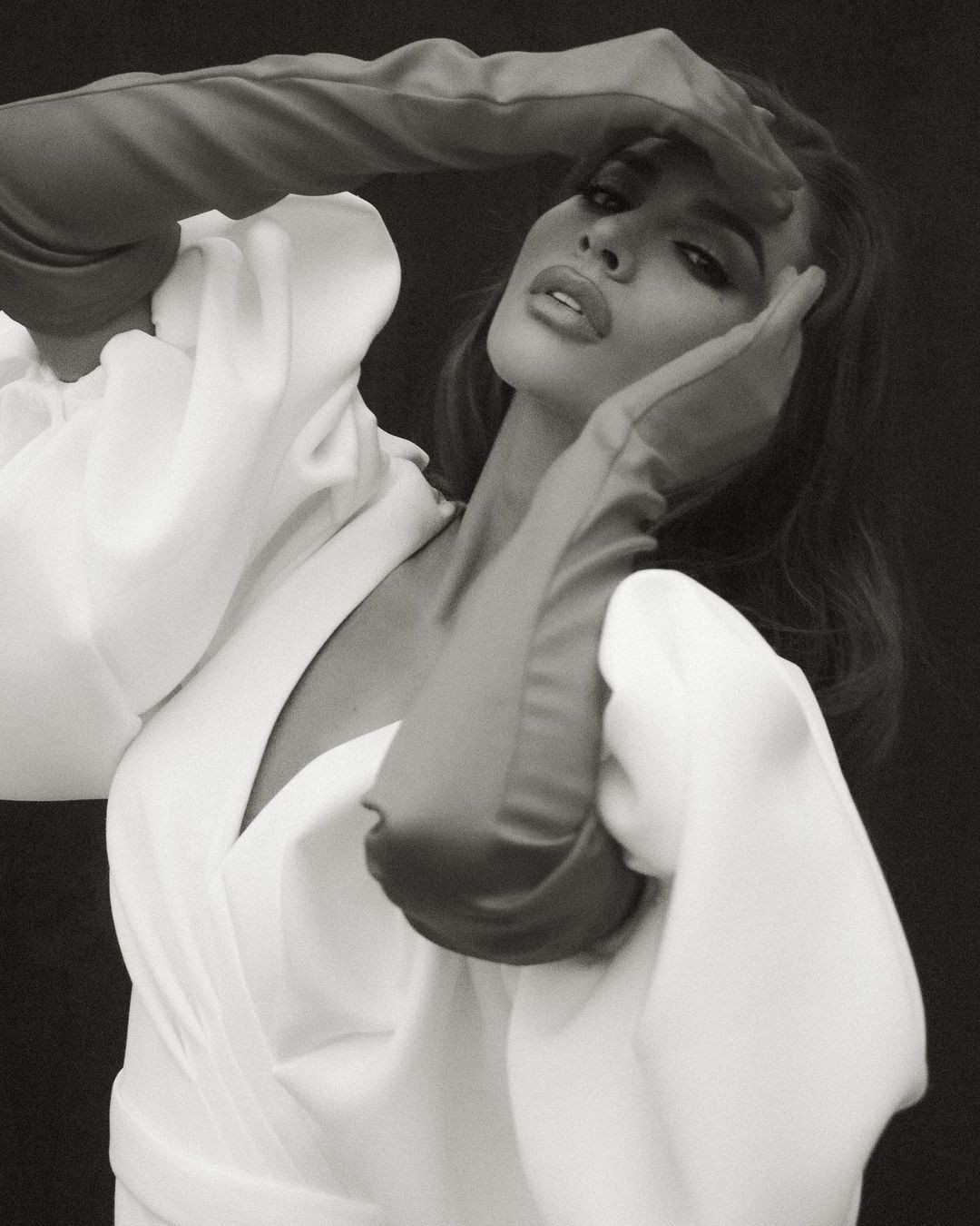 Maria Alejandra López Peréz bắt đầu tham gia các cuộc thi sắc đẹp vào năm 2013 và giành được loạt thành tích ấn tượng.