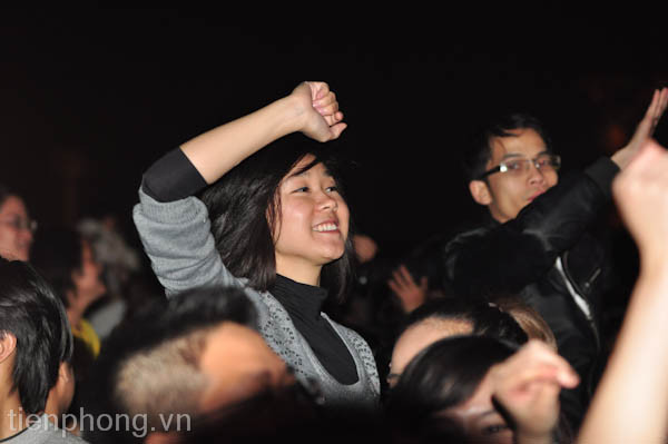 Tạo sự phấn khích cho khán giả Tạo sự phấn khích cho khán giả