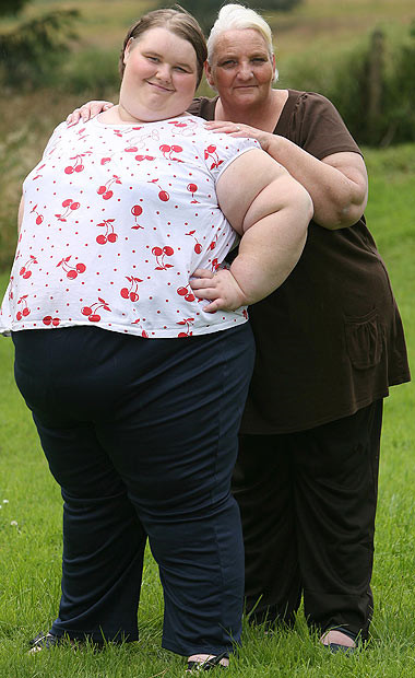 Georgia Devis và mẹ chụp ảnh năm 2008. Georgia Devis và mẹ chụp ảnh năm 2008