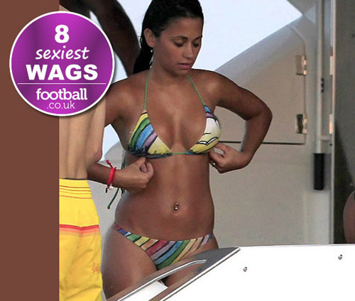 Cô bồ nóng bỏng của Messi