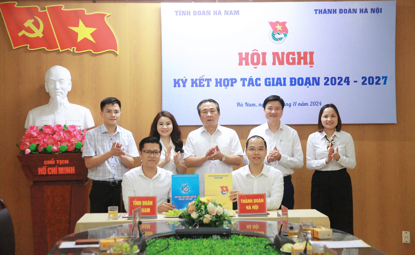 Tỉnh Đoàn Hà Nam và Thành Đoàn Hà Nội ký kết hợp tác giai đoạn 2024 - 2027.