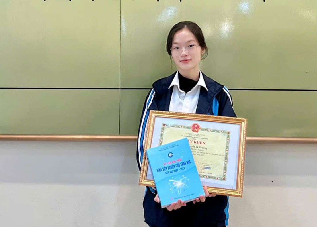 Nữ sinh Lê Thị Phương đến từ trường Đại học Sư phạm Hà Nội.