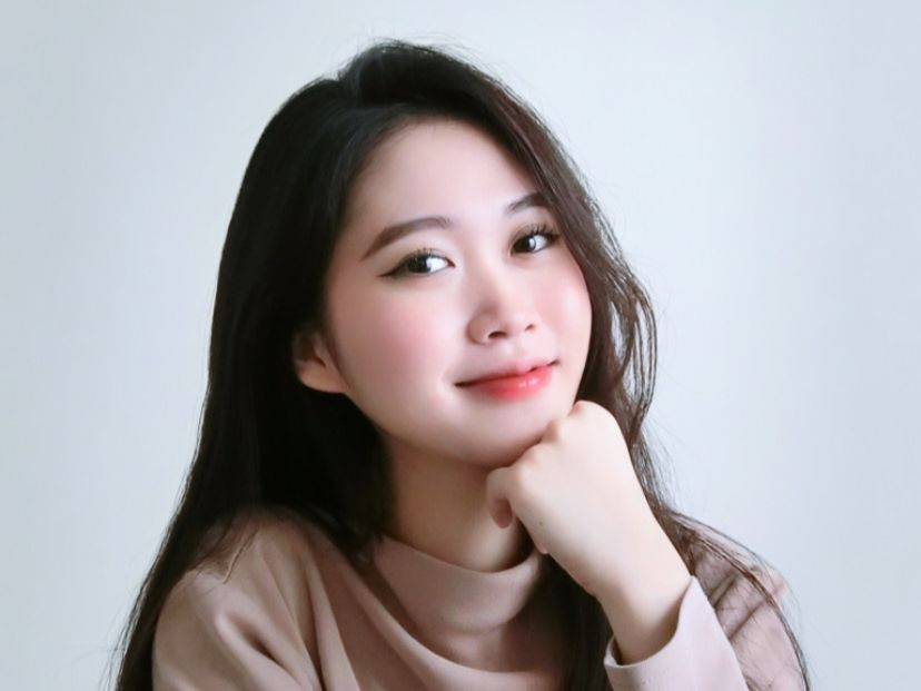 Nữ sinh Lê Huyền Trang (SN 2003) - Trường ĐH Kinh tế, ĐH Quốc gia Hà Nội (VNU). Nữ sinh Lê Huyền Trang (SN 2003) - Trường ĐH Kinh tế, ĐH Quốc gia Hà Nội (VNU).