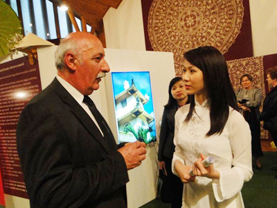 Góc Việt Nam tại Festival. Góc Việt Nam tại Festival