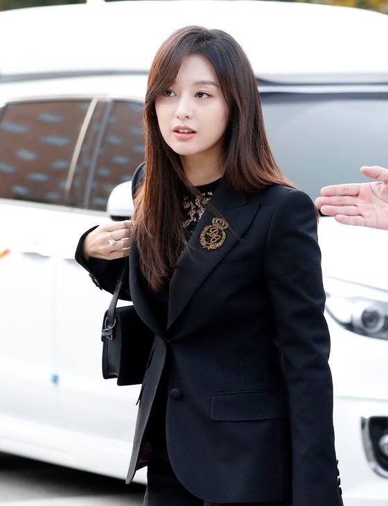 Đám cưới Song Hye Kyo - Song Joong Ki: Cô dâu chú rể sánh đôi ảnh 19