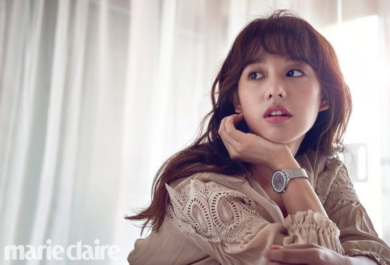 Mỹ nhân ‘Hậu duệ mặt trời’ yêu kiều trong nắng vàng ở Bali ảnh 1