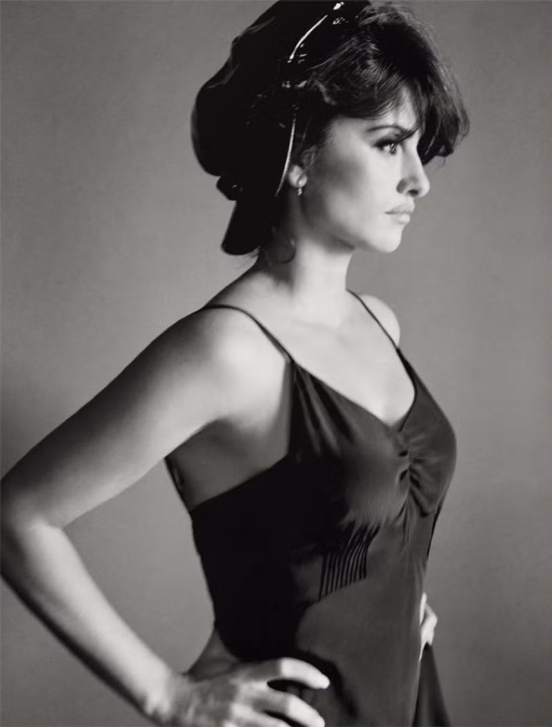 Cô đào Penelope Cruz U50 vẫn nóng bỏng gợi tình ảnh 9