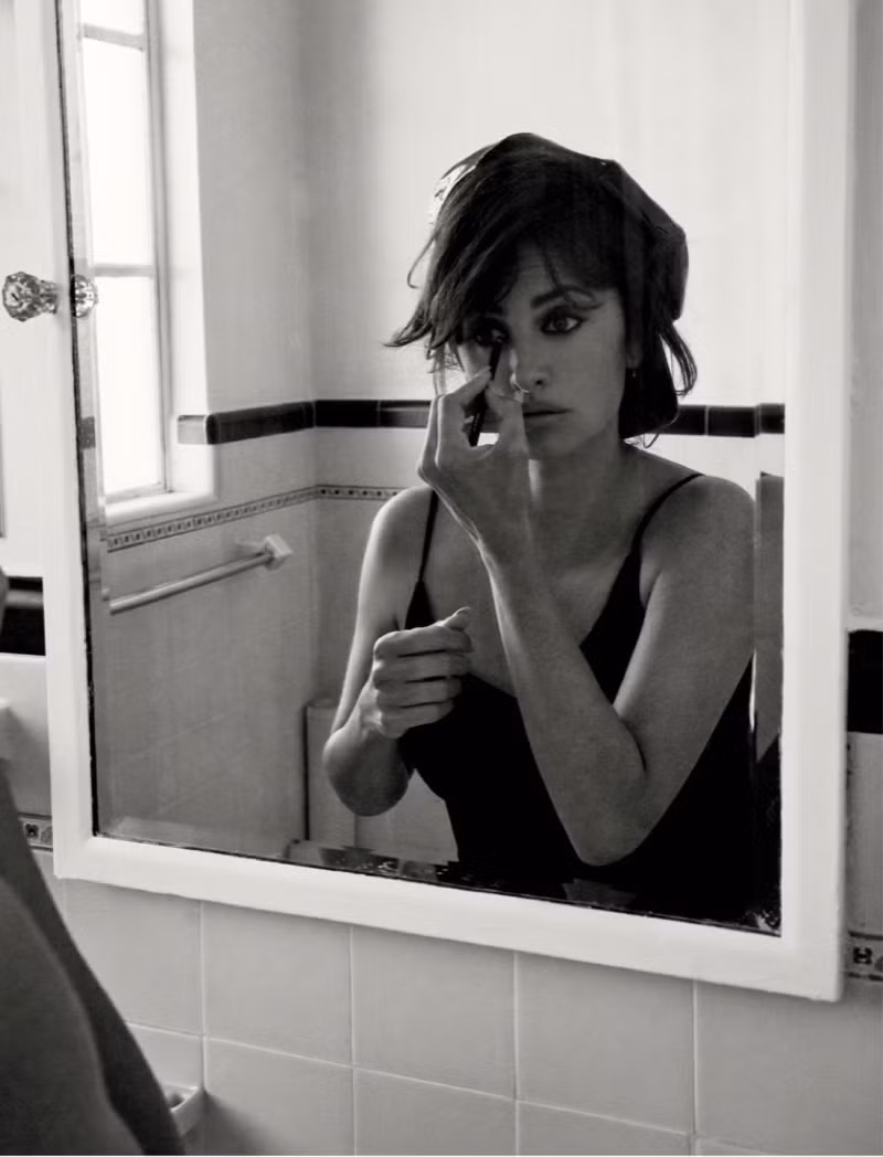 Cô đào Penelope Cruz U50 vẫn nóng bỏng gợi tình ảnh 10