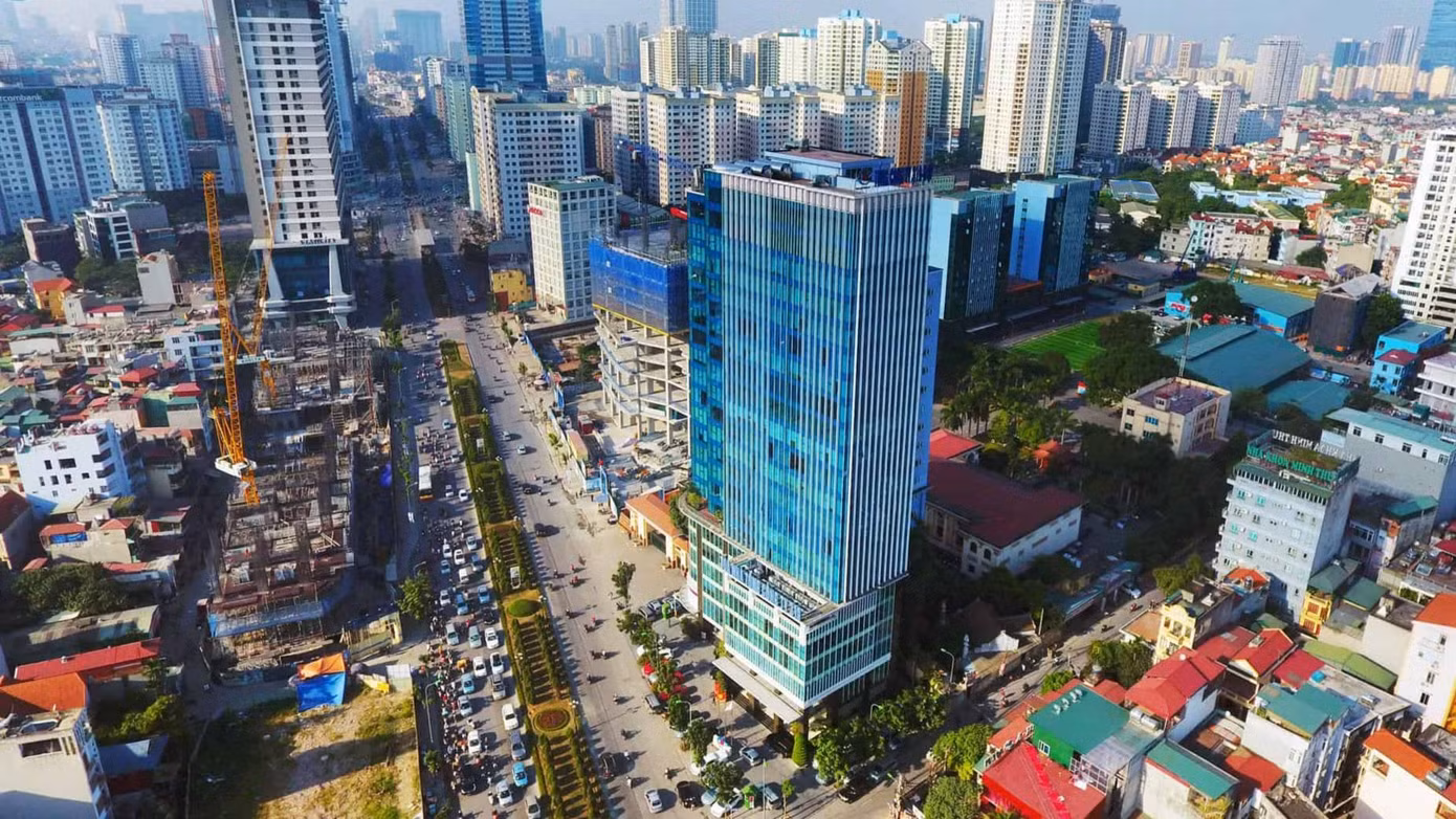 Đề xuất cho phép áp dụng tương tự cơ chế “thí điểm” chuyển nhượng dự án bất động sản theo Nghị quyết 42 của Quốc hội, vừa tạo được dòng tiền để doanh nghiệp bất động sản vượt qua khó khăn, vừa giảm bớt lệ thuộc vào nguồn vốn tín dụng.